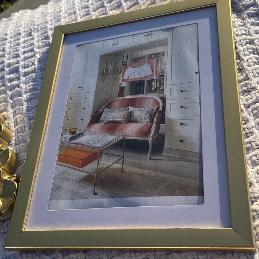 New Gold Floral and Gold Frame Set - Picture 5 of 9